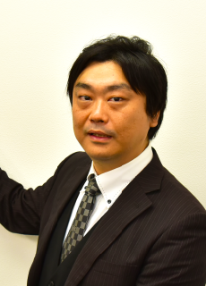 田島圭祐講師